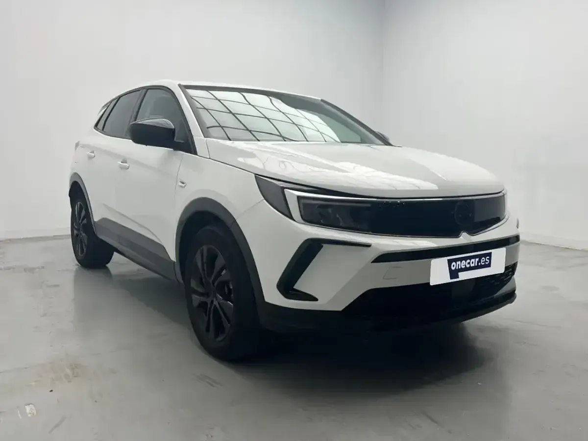 Usado Opel Grandland X 130 CV (95 kW) 2023 Blanco SUV