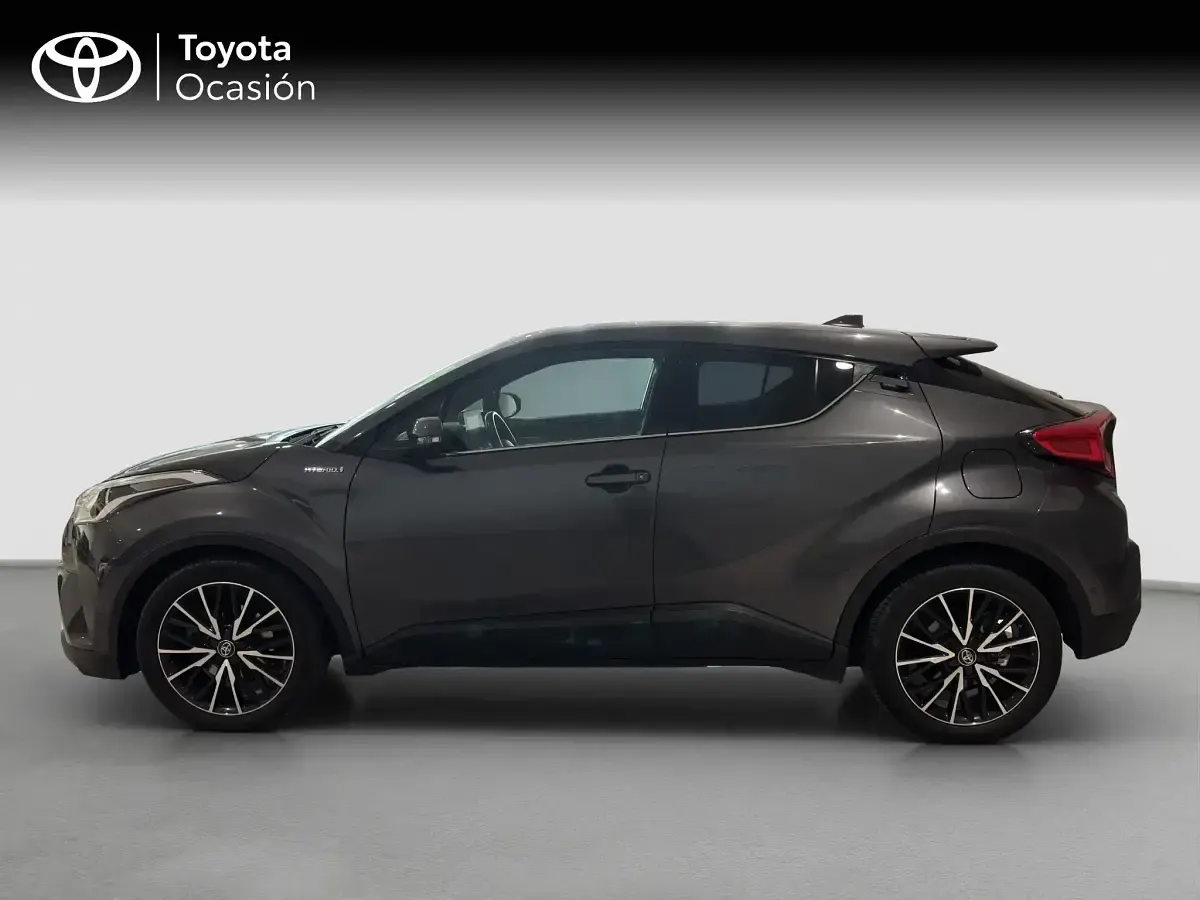 Usado Toyota C-HR Advance 122 CV (89 kW) 2018 Gris / plata SUV