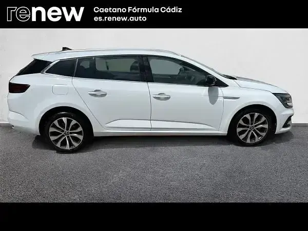Usado Renault Mégane GrandTour Techno 140 CV (102 kW) 2024 Blanco Familiar