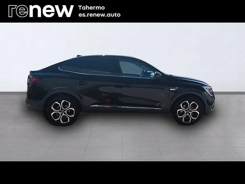Usado Renault Arkana Zen 94 CV (69 kW) 2022 Negro SUV