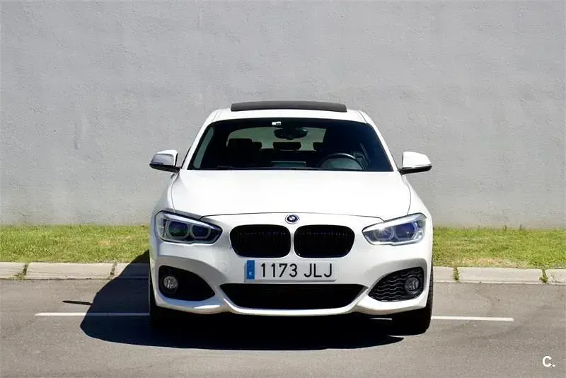 Usado BMW 120 Sport Line 190 CV (139 kW) 2016 Blanco Utilitario