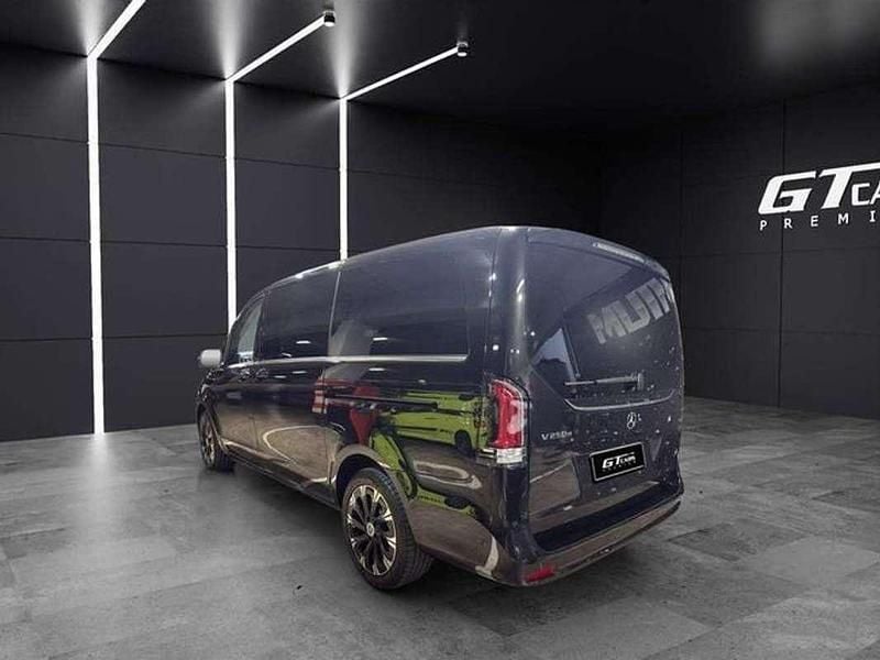 Usado Mercedes V250 Avantgarde 190 CV (139 kW) 2025 Negro Monovolumen