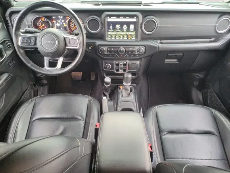 Usado Jeep Wrangler Sahara 272 CV (200 kW) 2020 Gris/plata SUV