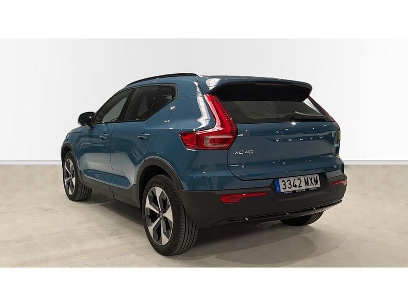 Usado Volvo XC40 Ultra 163 CV (119 kW) 2024 Azul SUV
