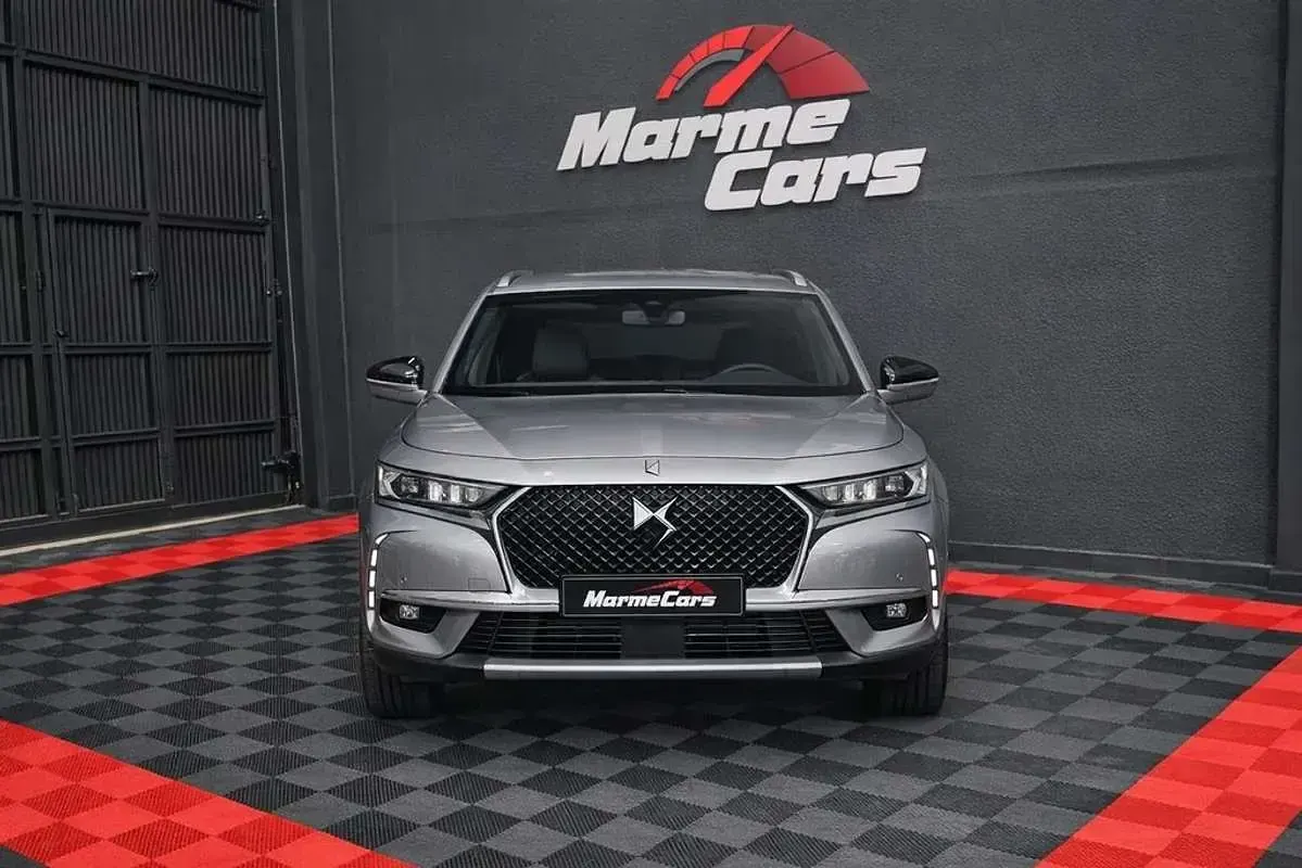 Usado DS Automobiles DS7 Crossback Bastille Plus 129 CV (94 kW) 2021 Gris SUV