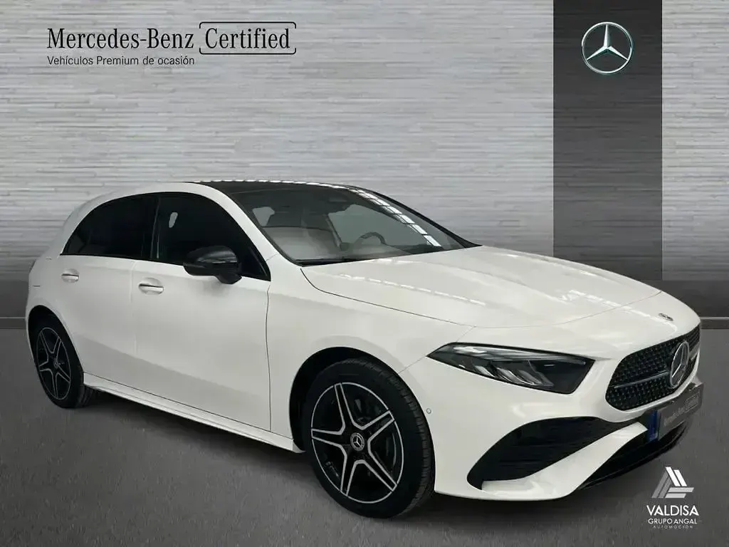 Usado Mercedes A250 218 CV (160 kW) 2025 Blanco polar Berlina