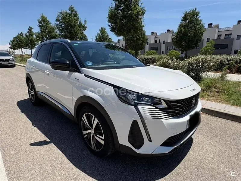 Usado Peugeot 3008 GT-line 225 CV (165 kW) 2021 Blanco SUV