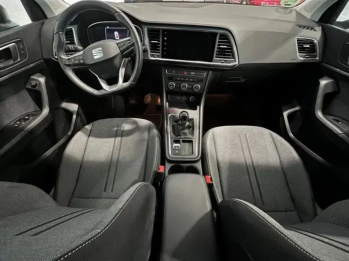 Usado Seat Ateca Style 115 CV (84 kW) 2025 Negro SUV