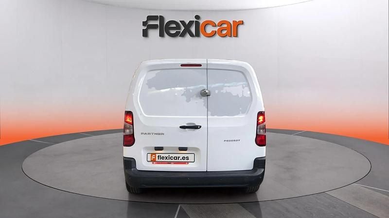 Usado Peugeot Partner S 102 CV (75 kW) 2021 Blanco Monovolumen
