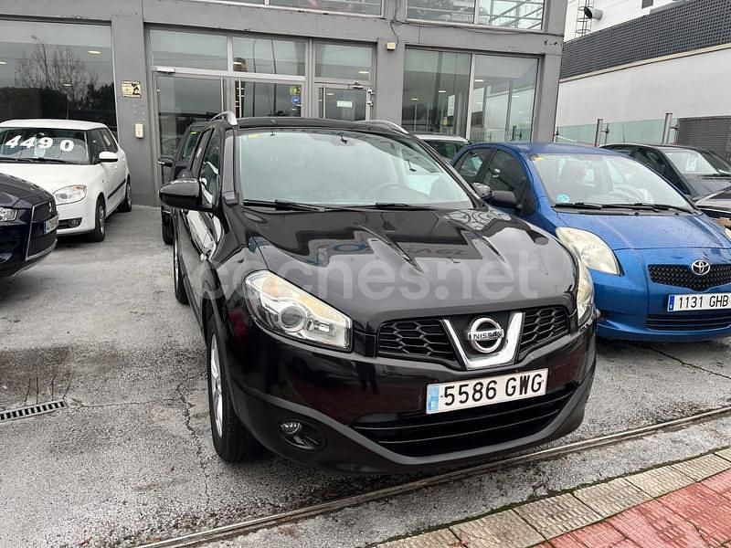 Negro Usado 2010 Nissan Qashqai Tekna SUV | 7490 € (Precio justo) - Imagen 1/4