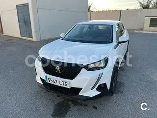 Usado Peugeot 2008 Style 110 CV (80 kW) 2021 Blanco SUV