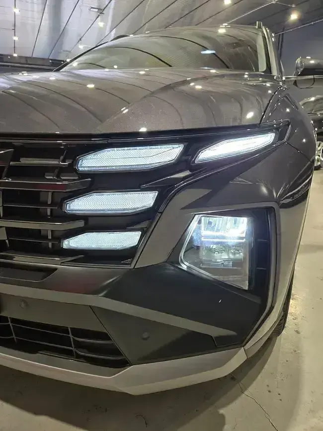 Nuevo Hyundai Tucson 215 CV (158 kW) 2025 Gris SUV