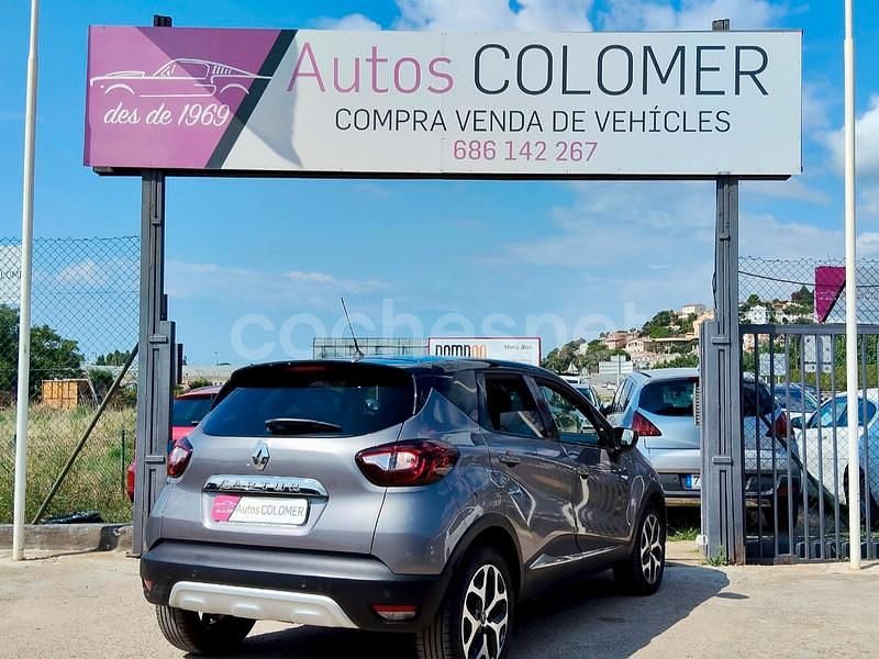 Usado Renault Captur Intens 90 CV (66 kW) 2018 Gris / plata SUV