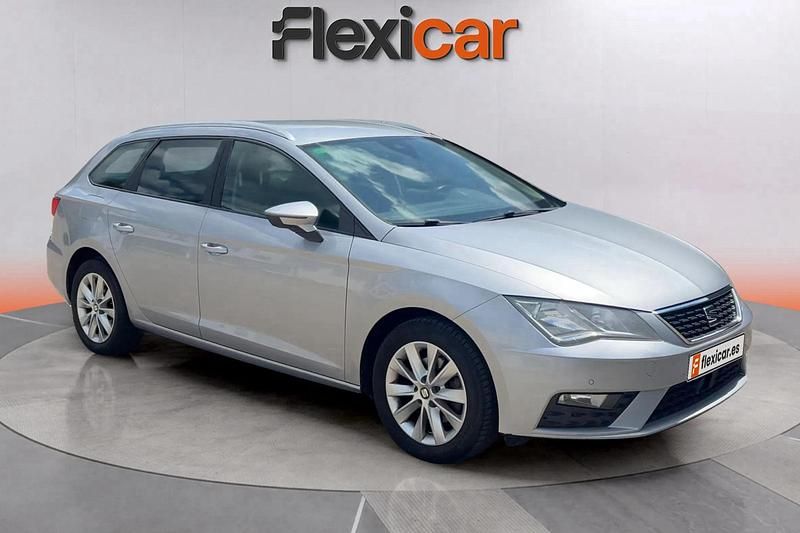 Gris Usado 2020 Seat Leon Style Berlina | 11.190 € (Super precio) - Imagen 1/4