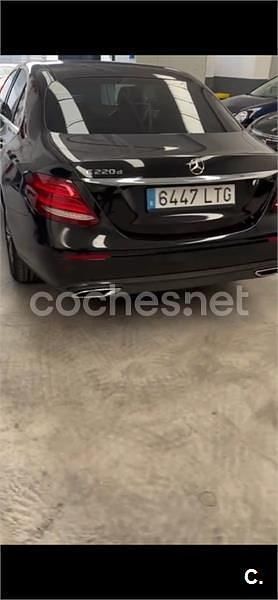 Usado Mercedes E220 194 CV (142 kW) 2020 Negro Berlina