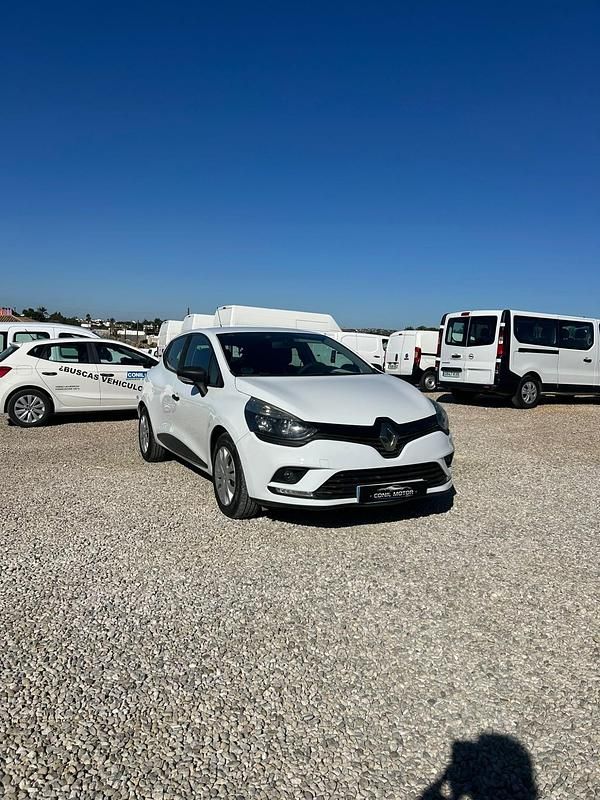 Usado Renault Clio V Business 75 CV (55 kW) 2027 Blanco