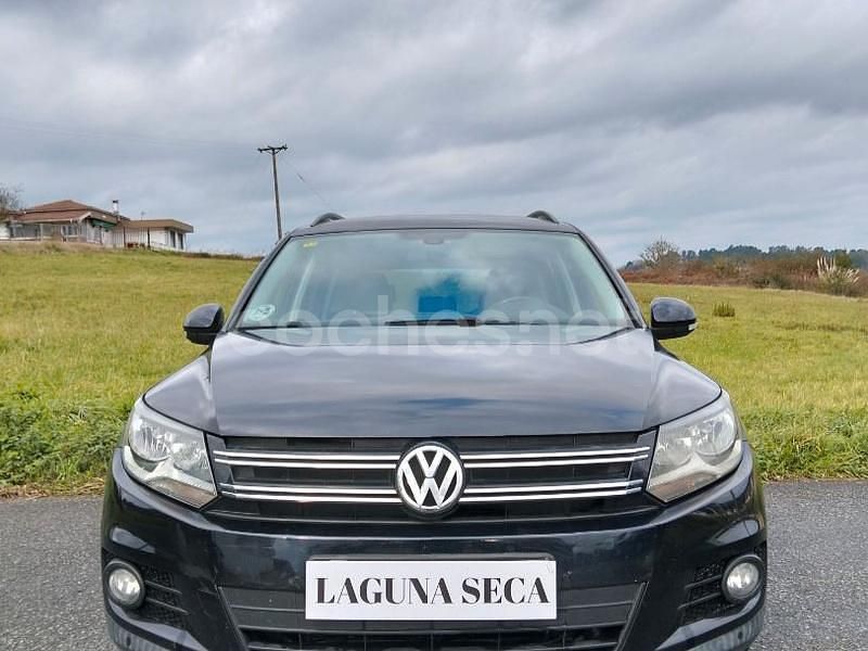 Usado VW Tiguan Advance 115 CV (84 kW) 2015 Negro SUV