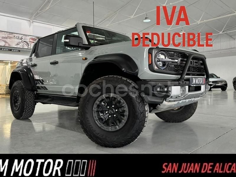 Gris / plata Usado 2023 Ford Bronco Outer Banks SUV | 139.000 € - Imagen 1/4