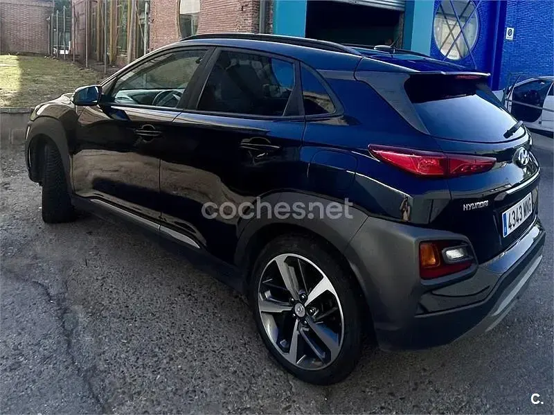 Usado Hyundai Kona Style 120 CV (88 kW) 2019 Negro SUV