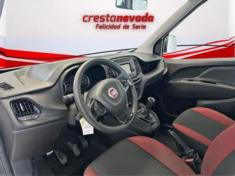 Usado Fiat Doblò 105 CV (77 kW) 2021 Monovolumen