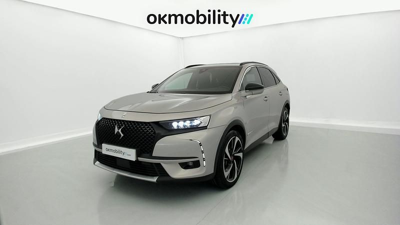Usado DS Automobiles DS7 Crossback Performance Line Plus 300 CV (220 kW) 2022 Perla de cristal SUV