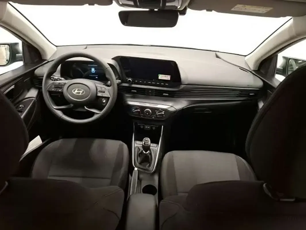 Usado Hyundai i20 90 CV (66 kW) 2026 Verde Utilitario