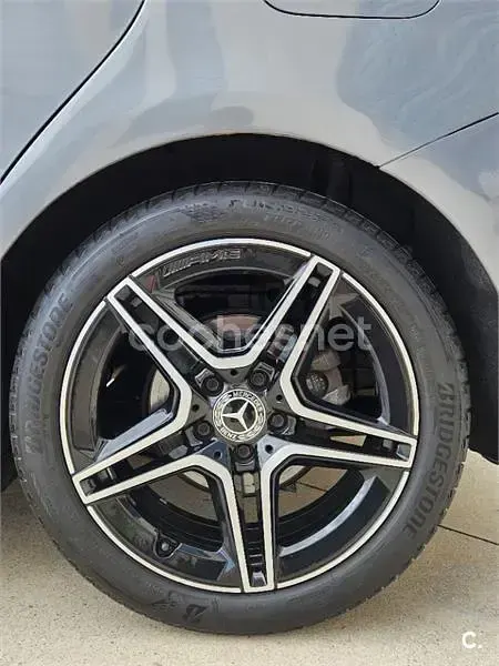 Occasion Mercedes B180 122 PK (89 kW) 2019 Grijs MPV