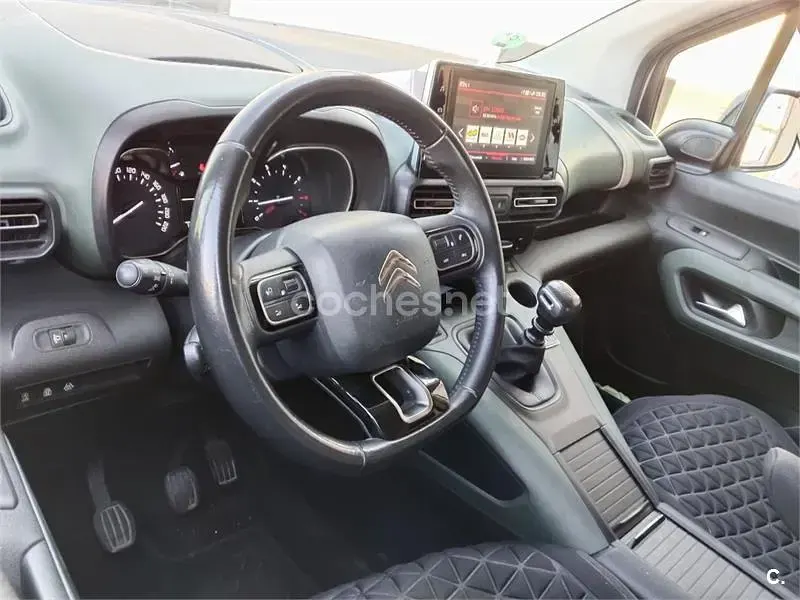 Usado Citroën e-Berlingo Shine 130 CV (95 kW) 2019 Blanco Monovolumen