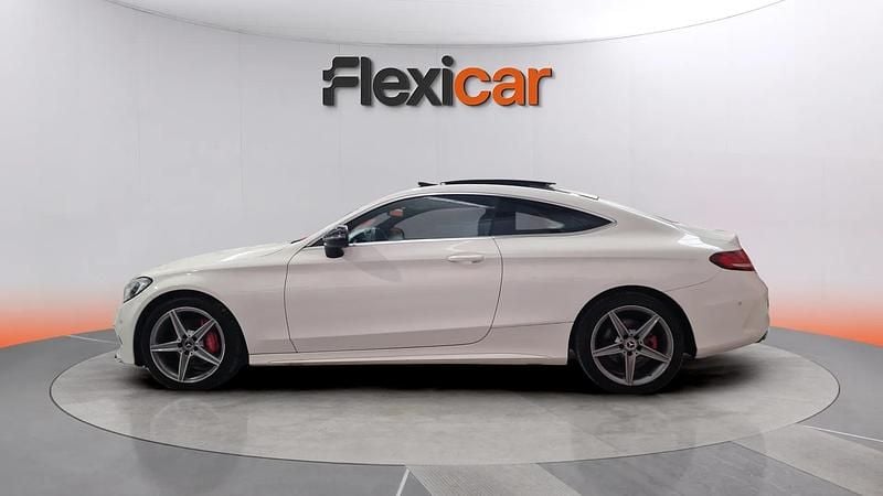 Usado Mercedes C220 170 CV (125 kW) 2017 Blanco Coupe