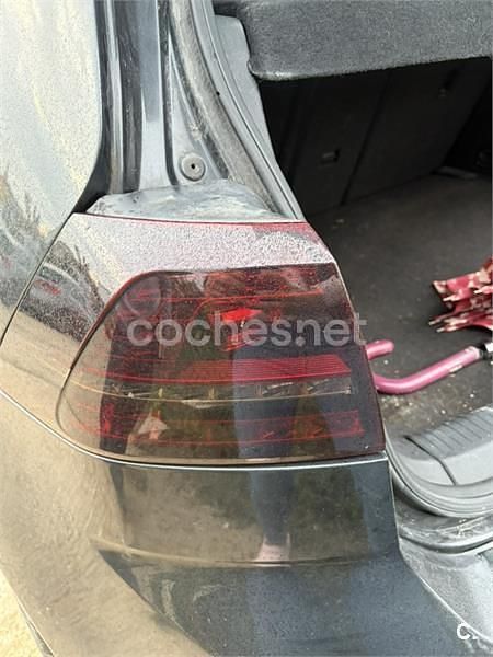 Usado VW Golf VII GTI 220 CV (161 kW) 2016 Gris / plata Berlina