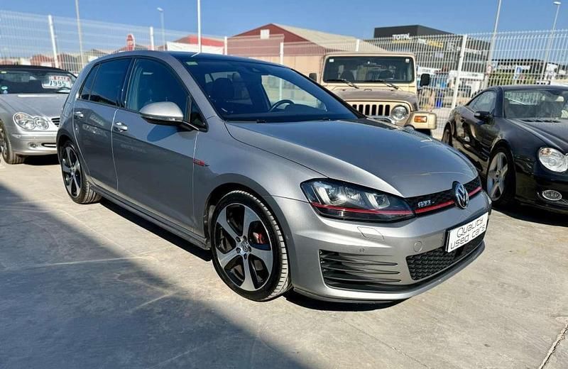 Gris Usado 2015 VW Golf VII GTI Utilitario | 21.995 € (Precio justo) - Imagen 1/4