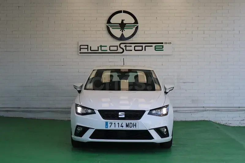Usado Seat Ibiza Reference 80 CV (58 kW) 2023 Blanco Utilitario