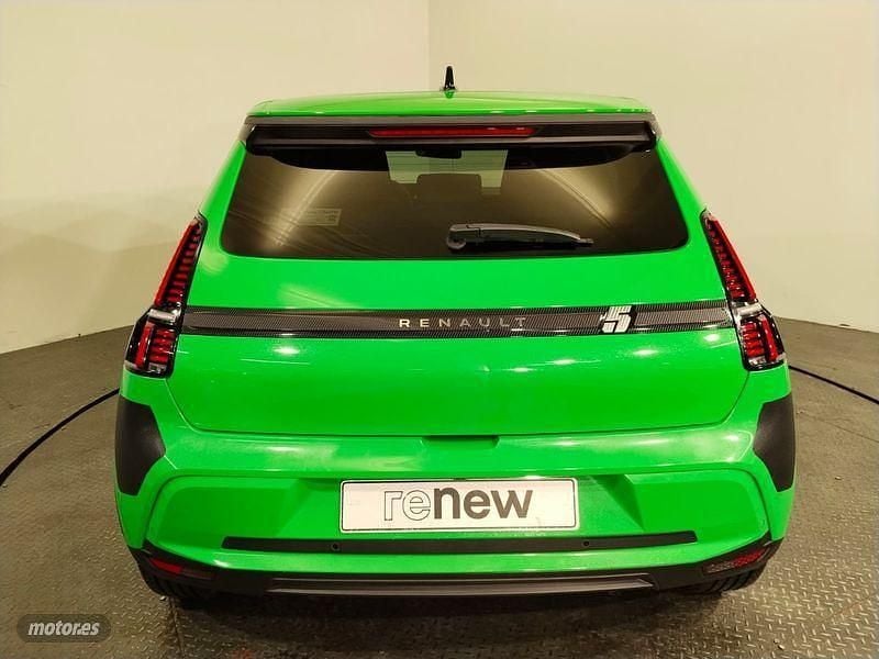 Usado Renault 5 E-Tech Techno 110 kW (150 CV) 2025 Verde Berlina