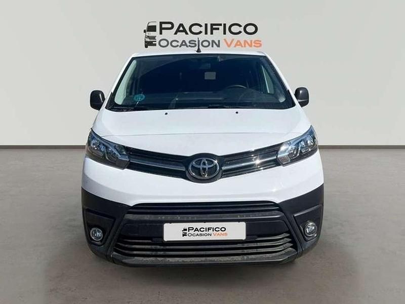 Usado Toyota Proace 145 CV (106 kW) 2023 Blanco Monovolumen