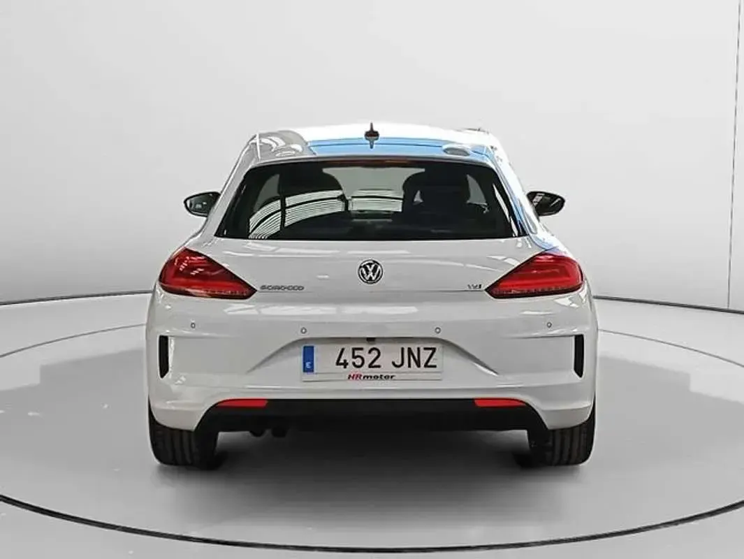 Usado VW Scirocco R-line 125 CV (91 kW) 2016 Blanco Coupe