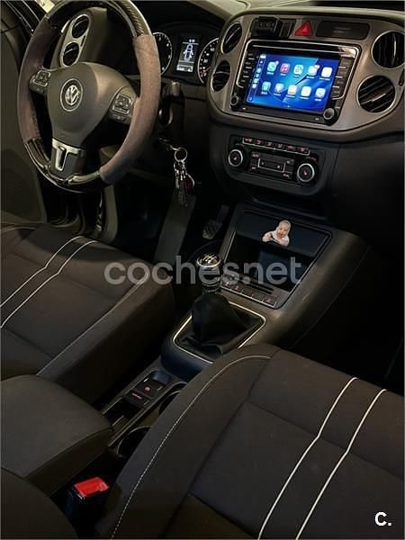 Usado VW Tiguan 140 CV (102 kW) 2011 Negro SUV
