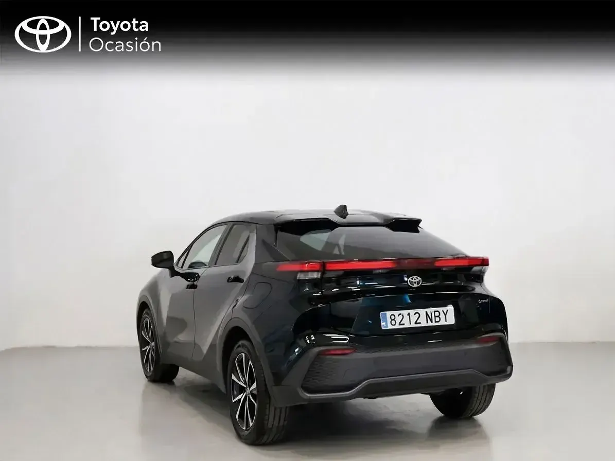 Usado Toyota C-HR Advance 223 CV (164 kW) 2025 Negro SUV