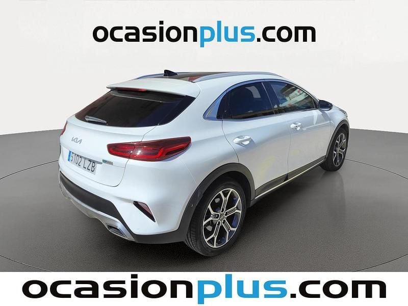 Usado Kia XCeed 141 CV (103 kW) 2022 Blanco SUV