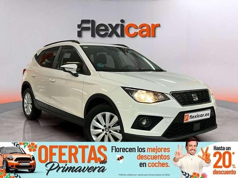 Usado Seat Arona Ecomotive 95 CV (69 kW) 2018 Blanco SUV