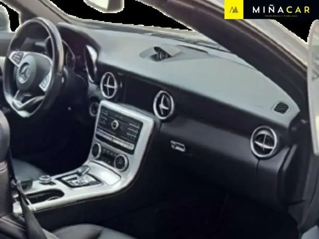 Usado Mercedes SLC200 184 CV (135 kW) 2019 Gris Descapotable