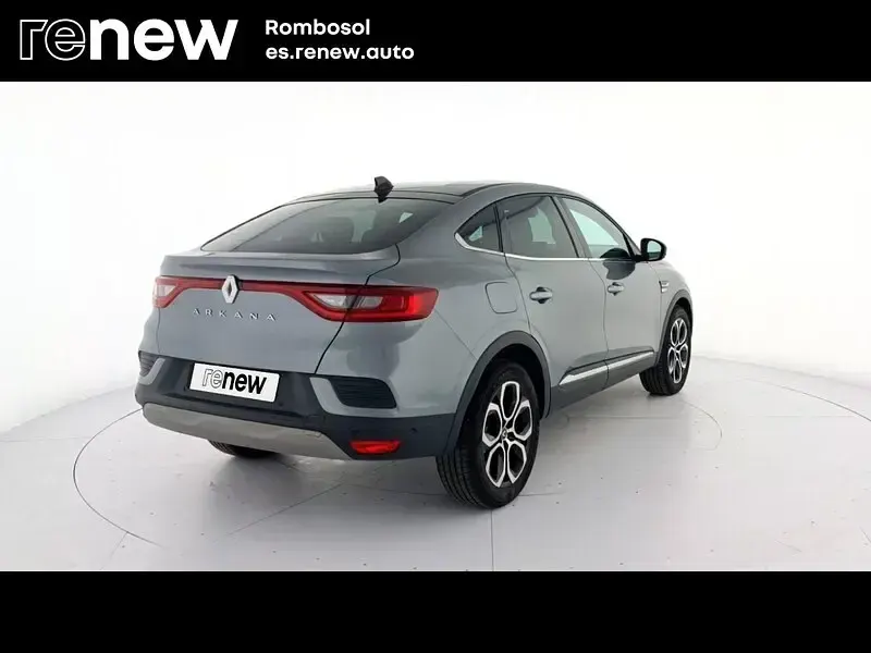 Usado Renault Arkana Techno 143 CV (105 kW) 2022 Gris SUV