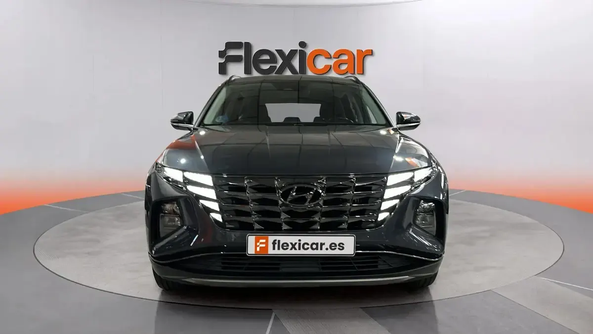Usado Hyundai Tucson 136 CV (100 kW) 2022 Gris SUV