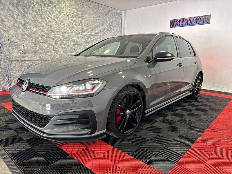 Usado VW Golf VII GTI 290 CV (213 kW) 2020 Gris / plata Berlina