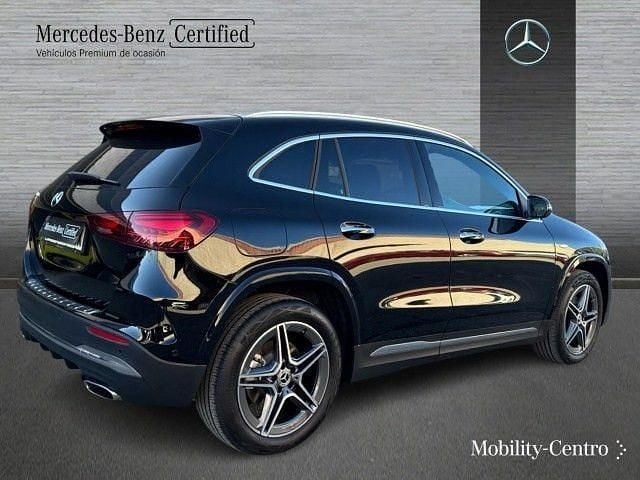 Usado Mercedes GLA250 218 CV (160 kW) 2025 Negro noche SUV