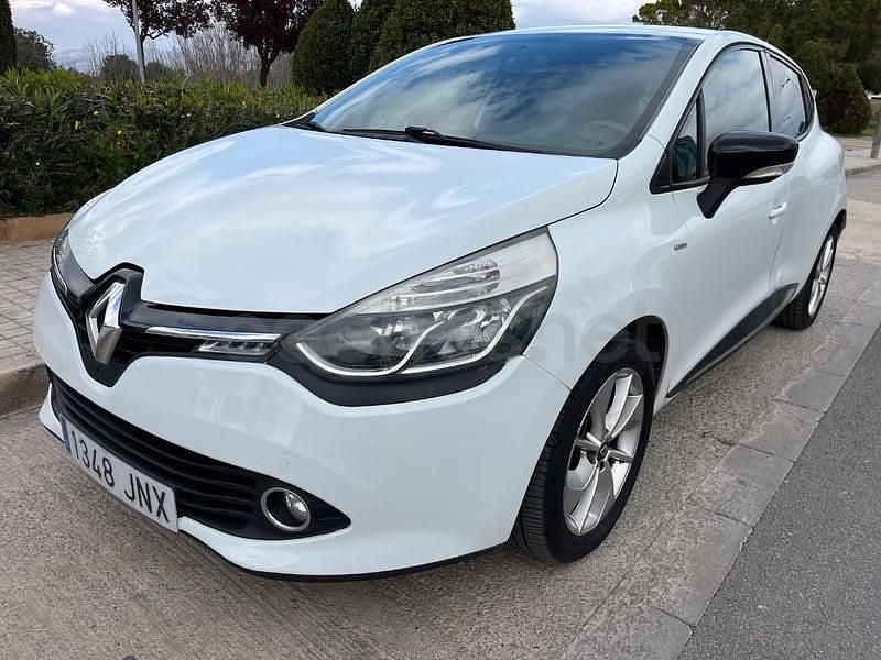 Usado Renault Clio IV Dynamique 90 CV (66 kW) 2016 Blanco Berlina