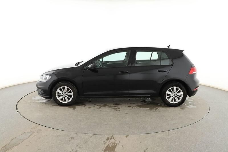 Usado VW Golf VII 116 CV (85 kW) 2019 Negro Utilitario