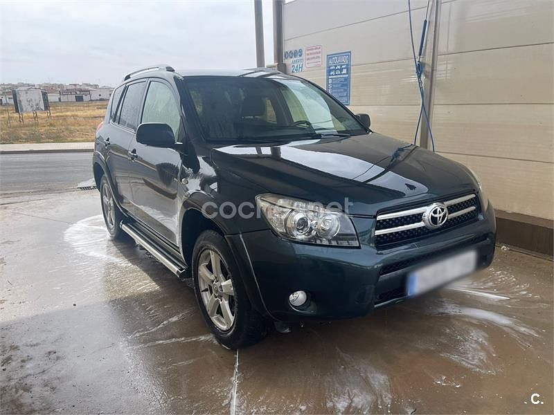 Verde Usado 2007 Toyota RAV4 Premium SUV | 8500 € (Precio justo) - Imagen 1/4