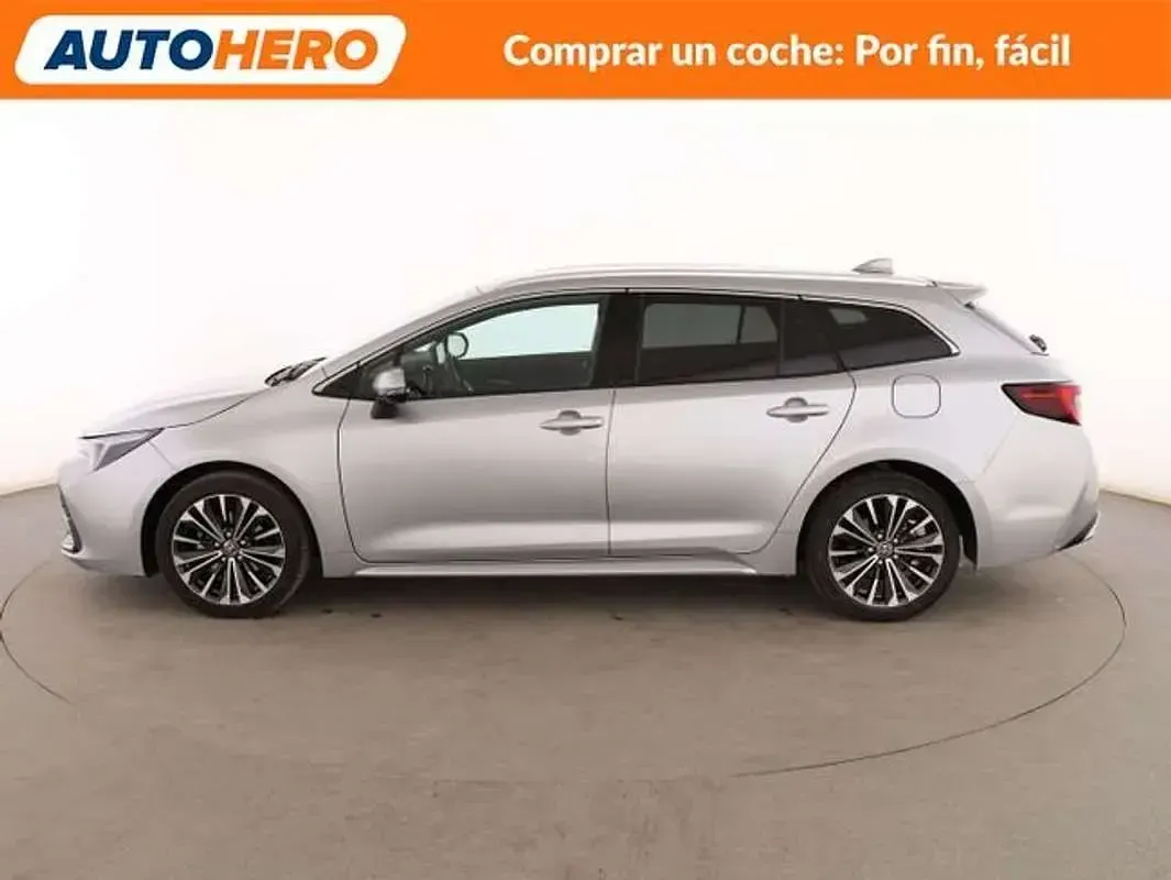 Usado Toyota Corolla Style 140 CV (102 kW) 2024 Gris Familiar