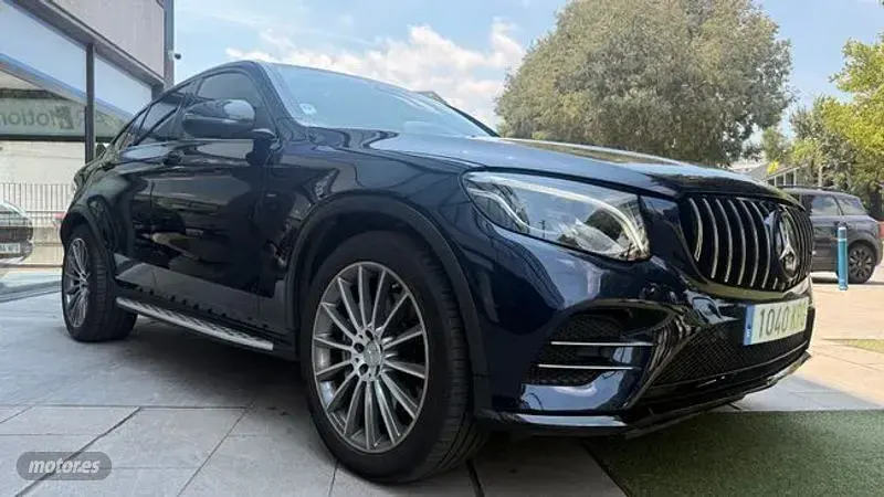Usado Mercedes GLC43 AMG AMG 367 CV (269 kW) 2018 Azul SUV