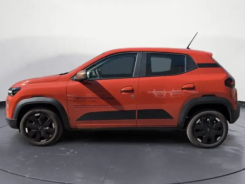 Ny Dacia Spring Extreme 47 kW (65 HK) 2025 Röd Halvkombi